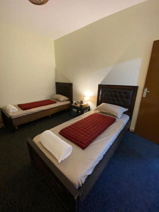 Hustle'S Look Bed & Breakfast Wadi Musa Exterior photo