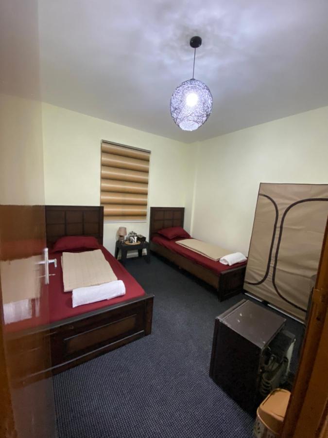 Hustle'S Look Bed & Breakfast Wadi Musa Exterior photo